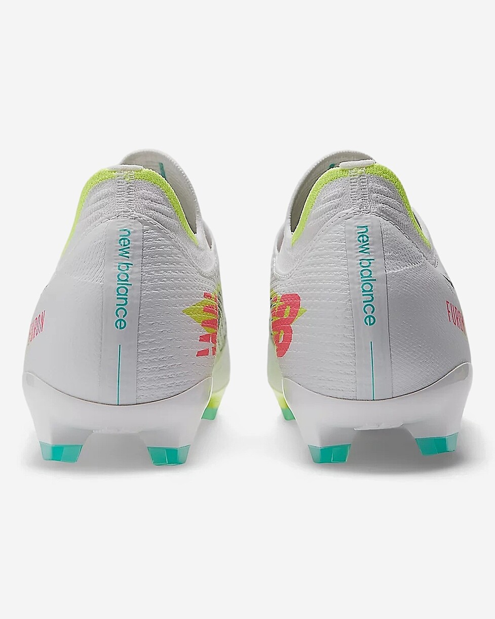 CHUTEIRA NEW BALANCE FURON PRO FG V7
