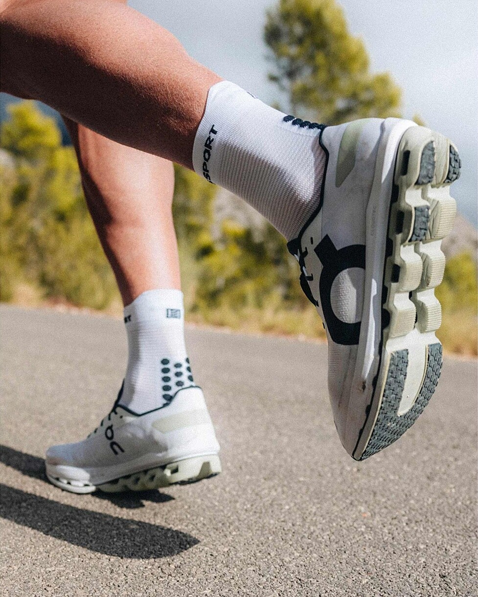 MEIAS COMPRESSPORT PRO RACING V 4.0 RUN HIGH