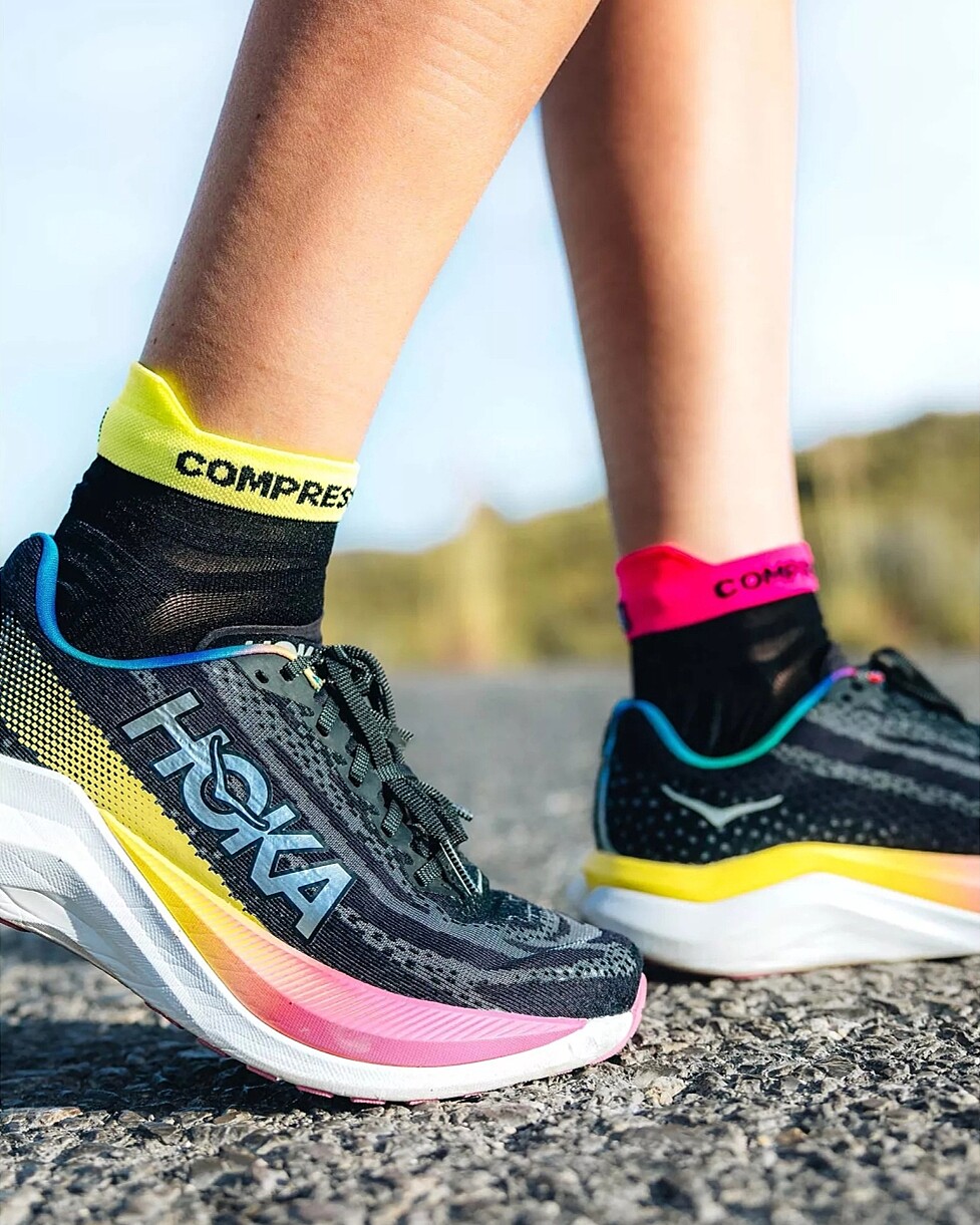 MEIAS COMPRESSPORT PRO RACING V 4.0 ULTRALIGHT RUN LOW