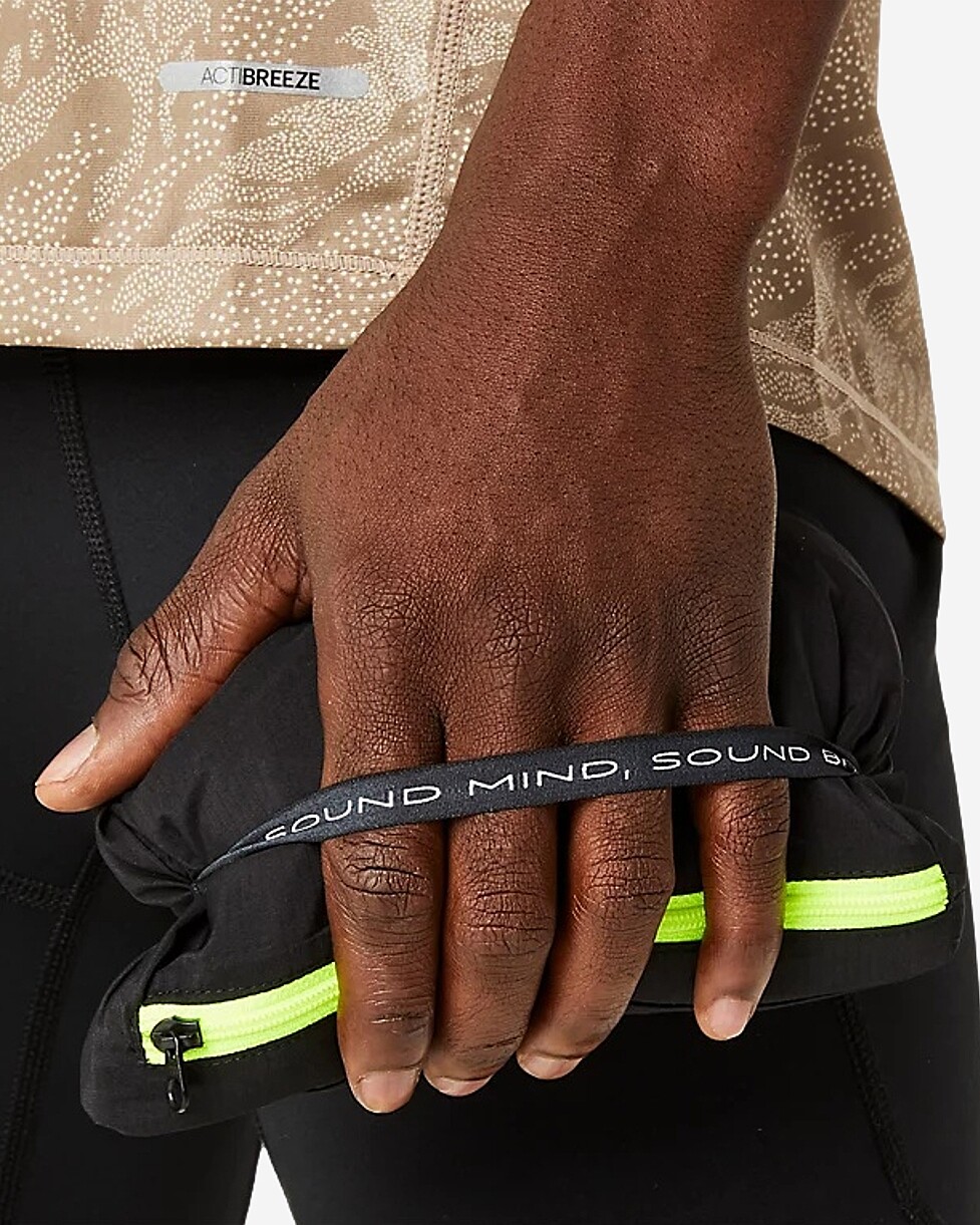 CASACO ASICS FUJITRAIL PACKABLE 