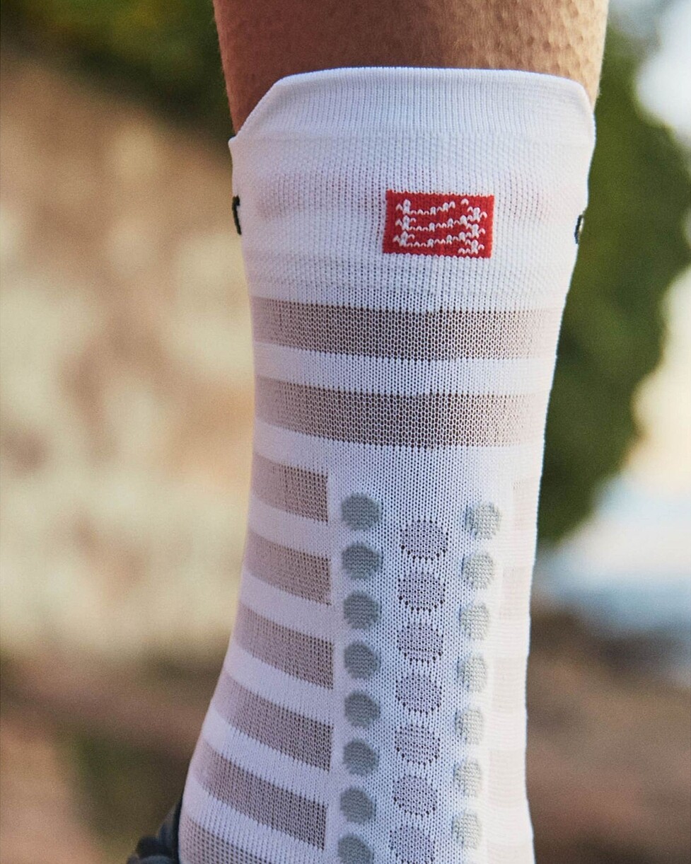 MEIAS COMPRESSPORT PRO RACING V 4.0 ULTRALIGHT RUN HIGH