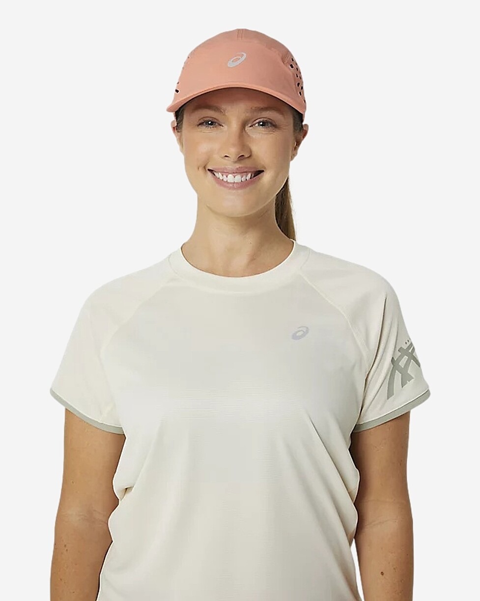 CAP ASICS ULTRA LIGHTWEIGHT