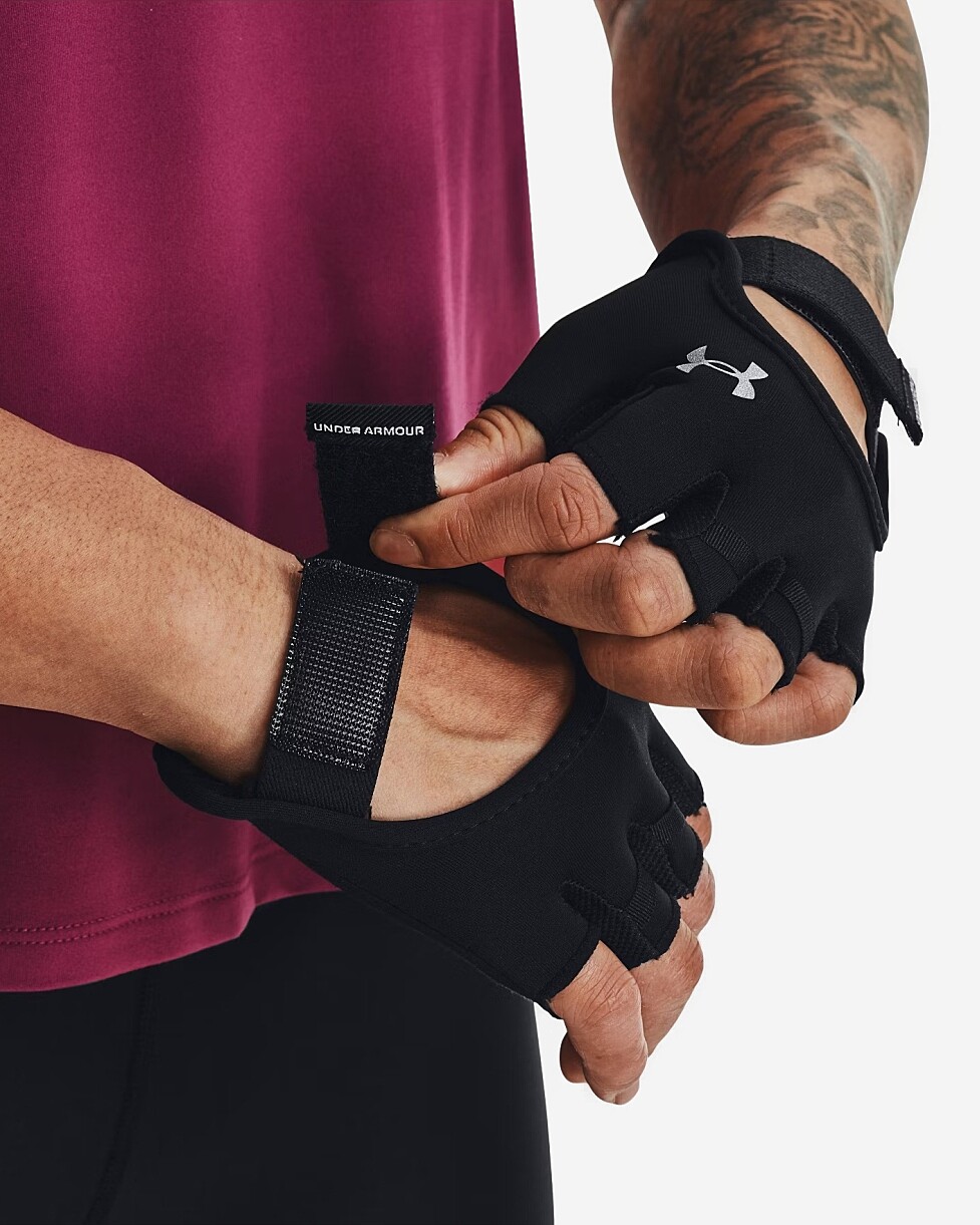 LUVA UNDER ARMOUR TRAINNING