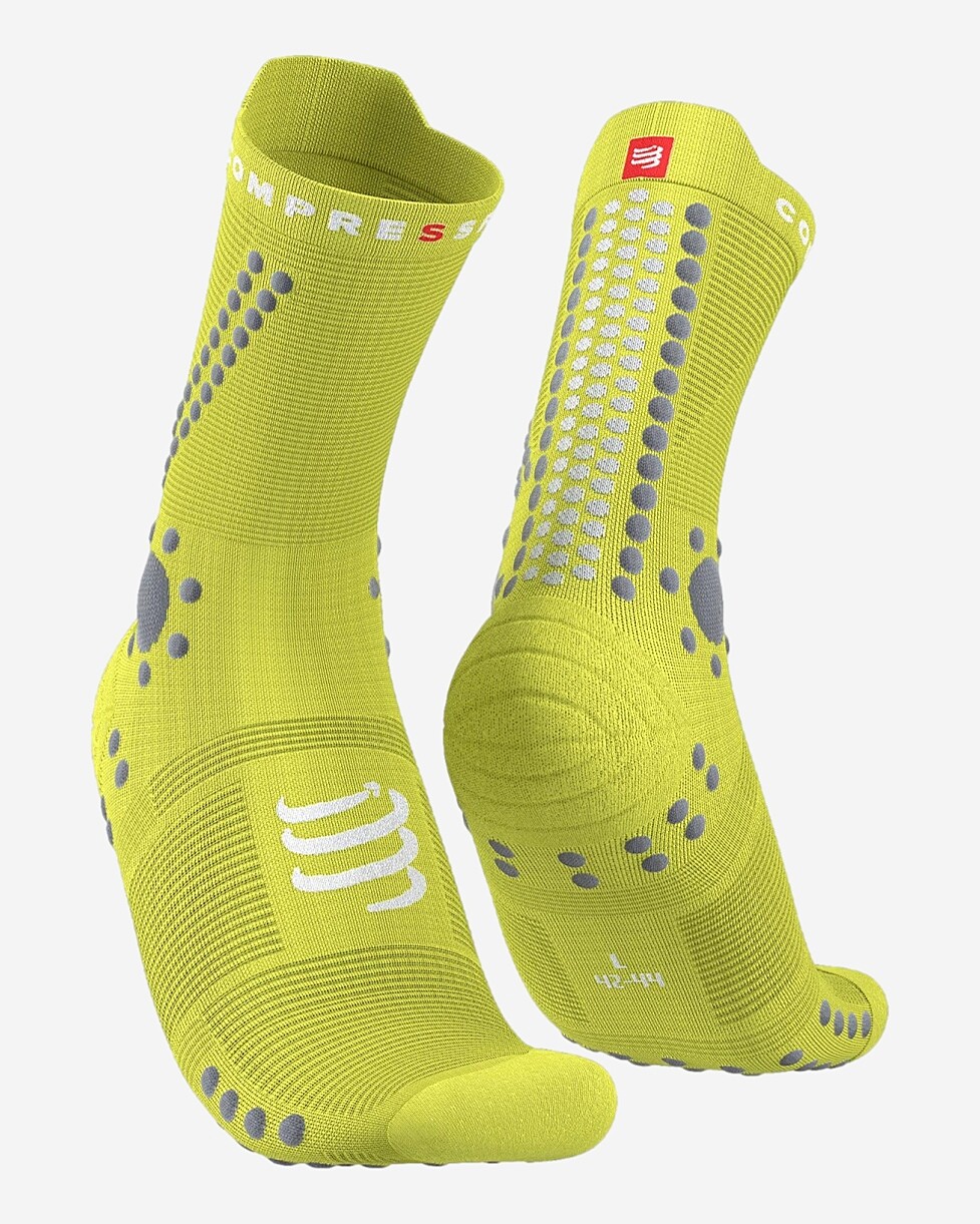MEIAS COMPRESSPORT PRO RACING V4.0 TRAIL - VERDE CLARO