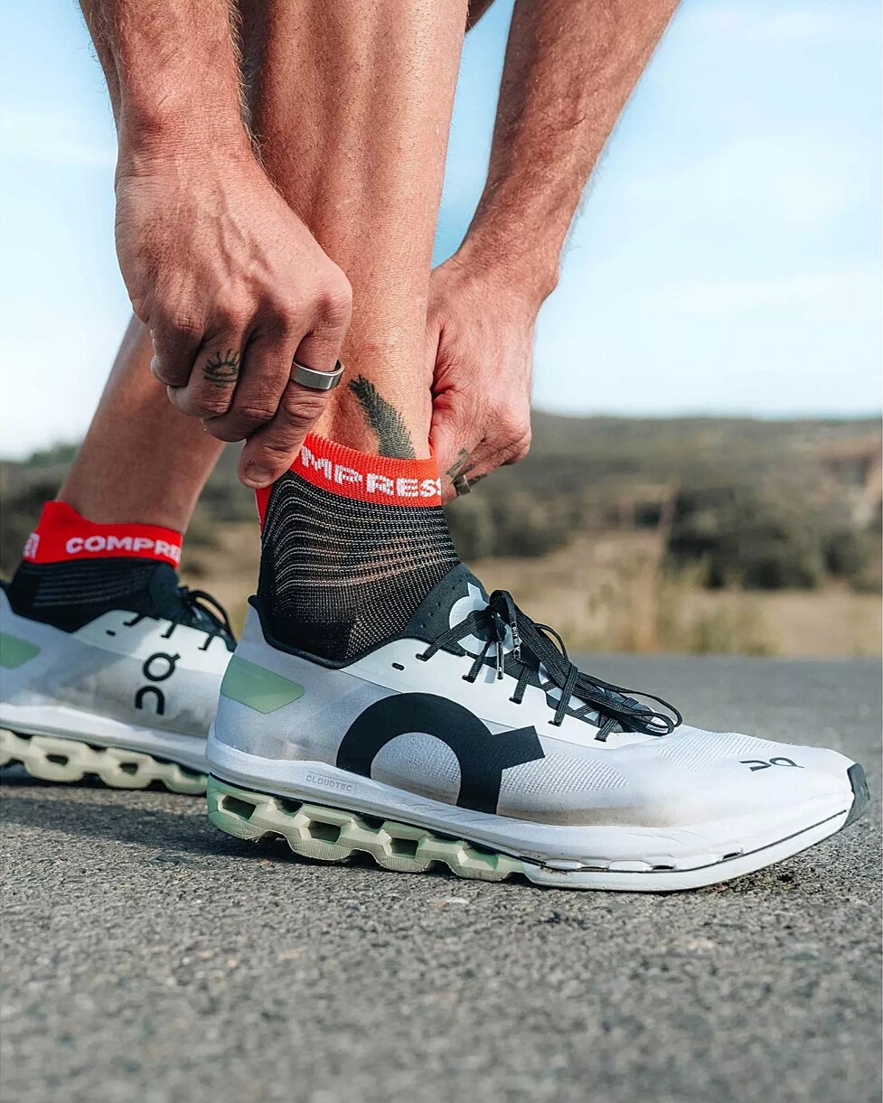 MEIAS COMPRESSPORT PRO RACING V 4.0 RU LOW 