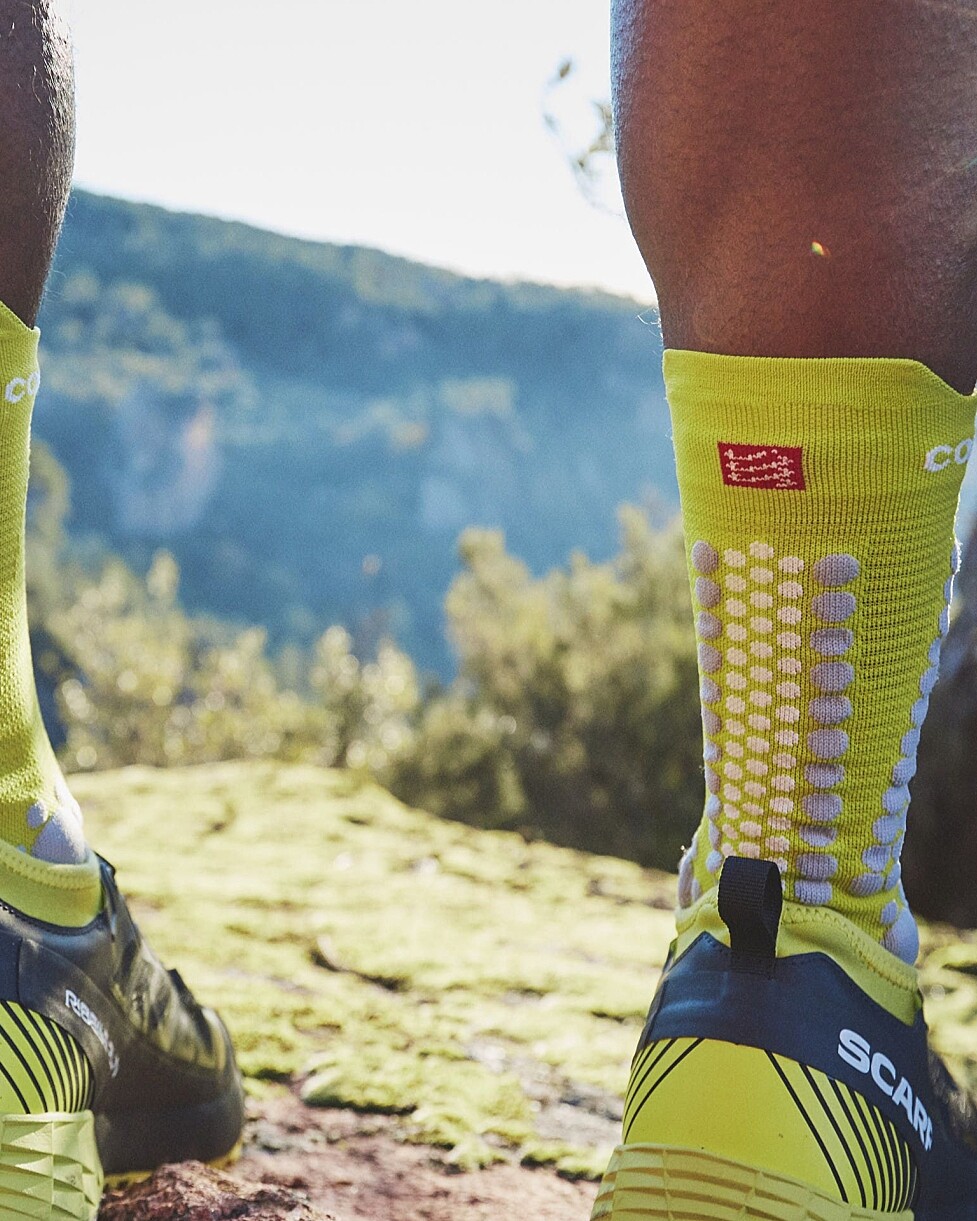 MEIAS COMPRESSPORT PRO RACING V4.0 TRAIL