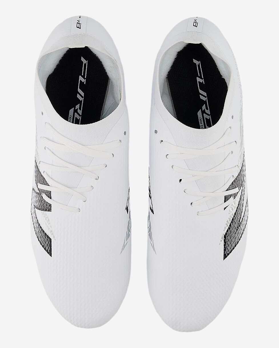 CHUTEIRA NEW BALANCE FURON FG V8 