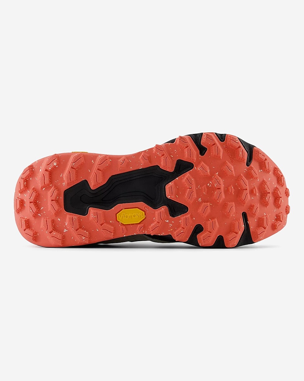 TÉNIS NEW BALANCE HIERRO V9