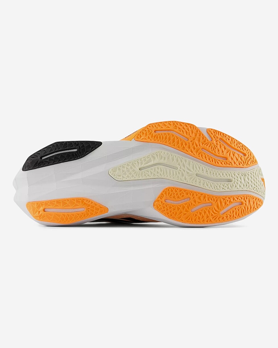 TENIS NEW BALANCE FUELCELL REBEL V4