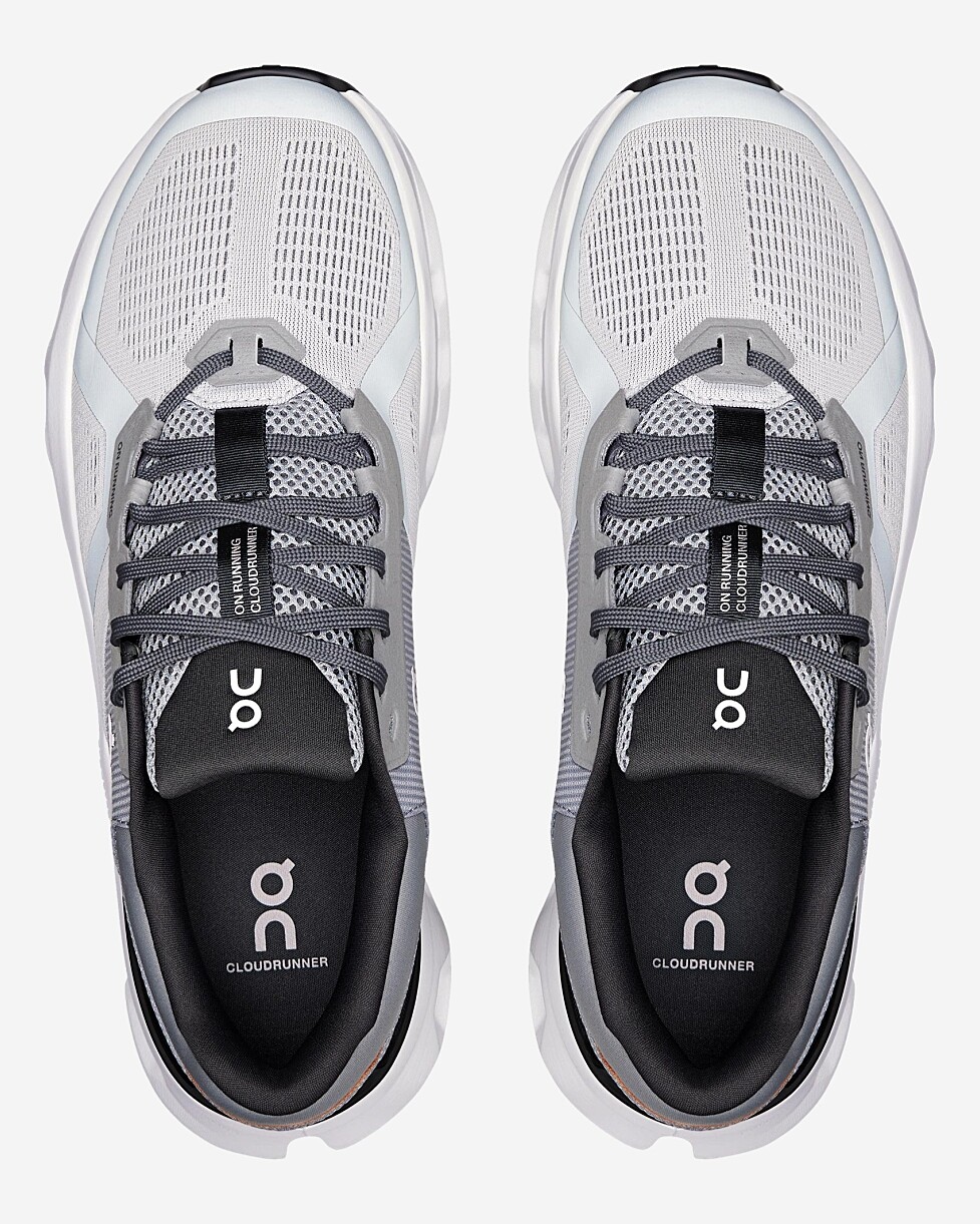 TENIS ON CLOUDRUNNER