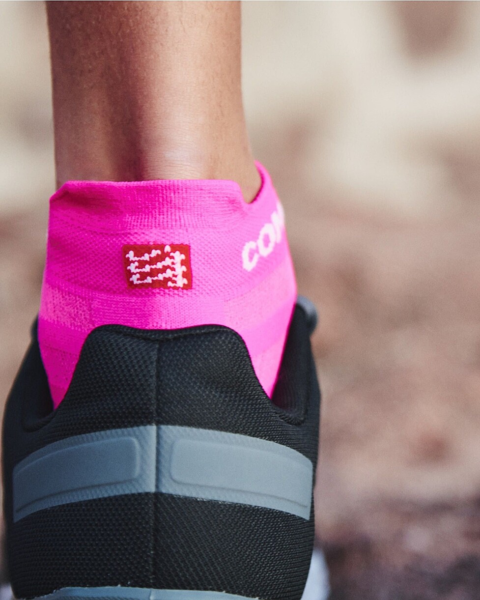 MEIAS COMPRESSPORT PRO RACING V 4.0 ULTRALIGHT RUN LOW