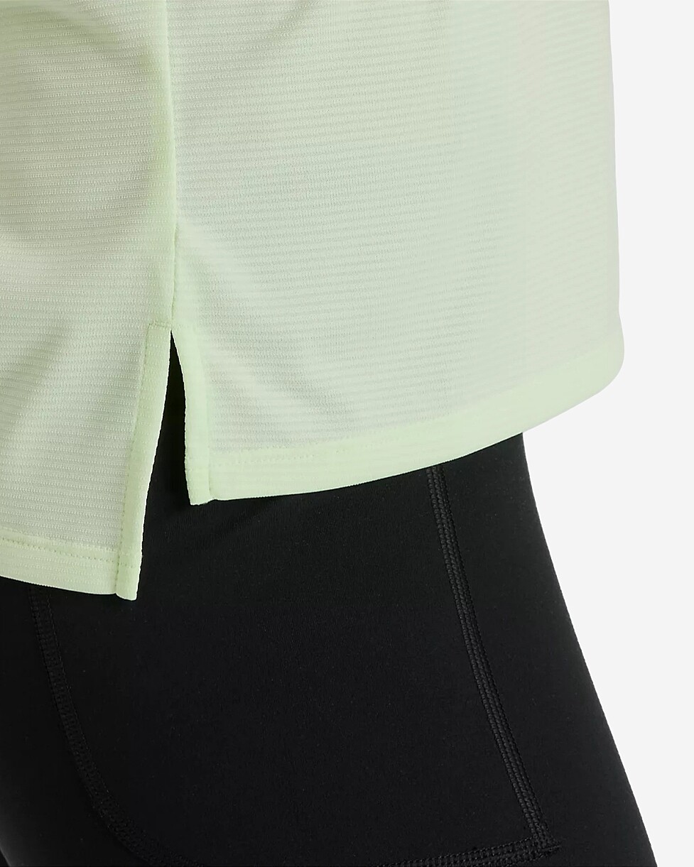 T-SHIRT NEW BALANCE SPORT ESSENTIALS W