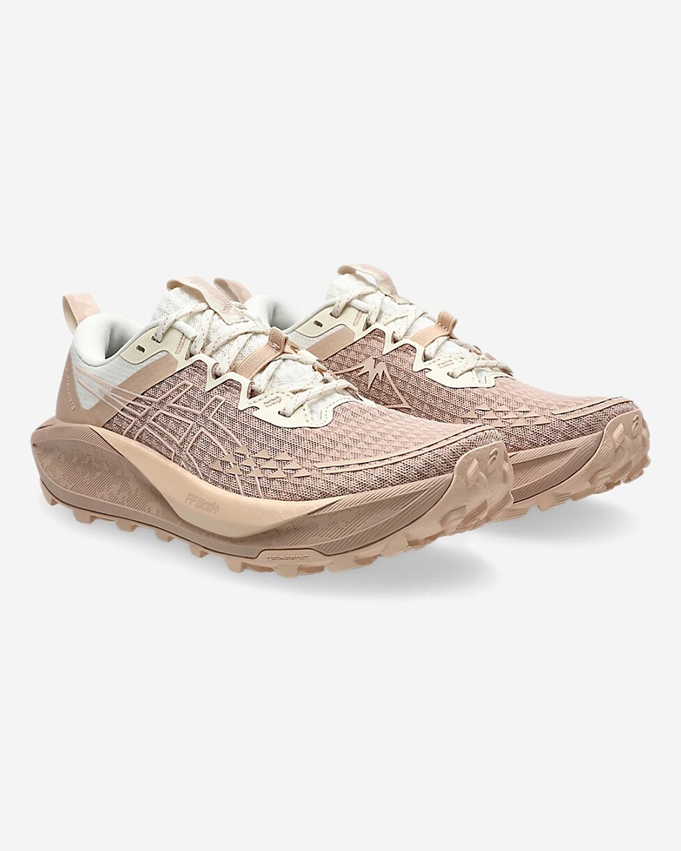 TENIS ASICS GEL TRABUCO 13