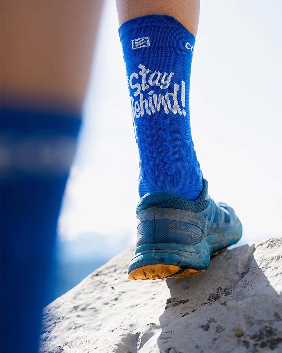 MEIAS COMPRESSPORT PRO RACING V 4.0 TRAIL STAY BEHIND