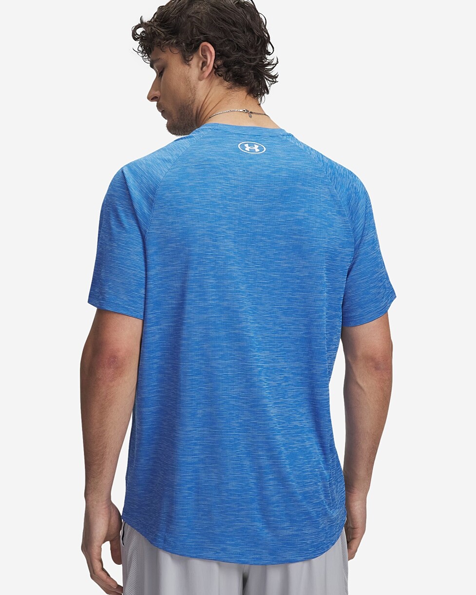 T-SHIRT UNDER ARMOUR TECH TEXTURED  - AZUL CLARO