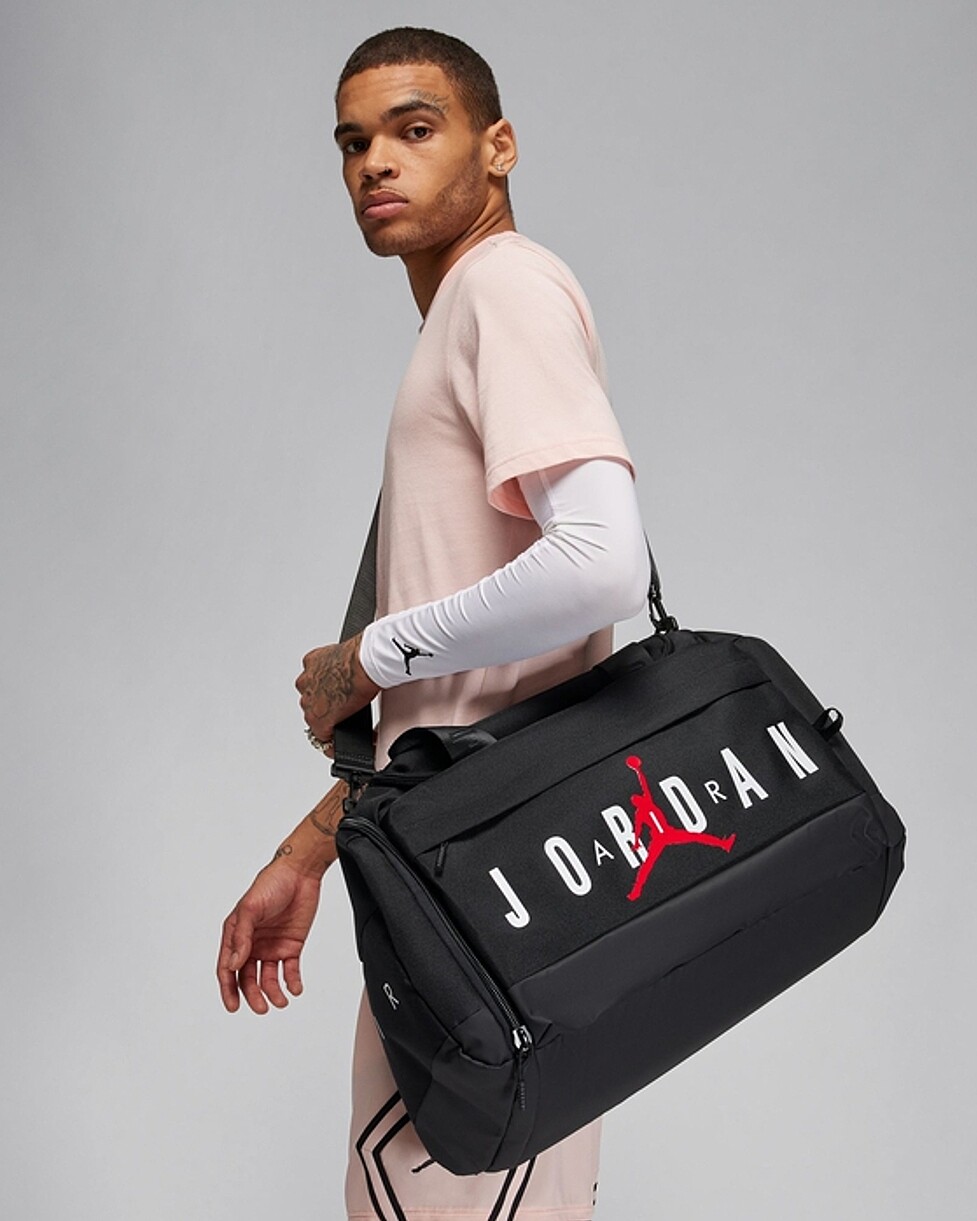 SACO JORDAN VELOCITY DUFFLE