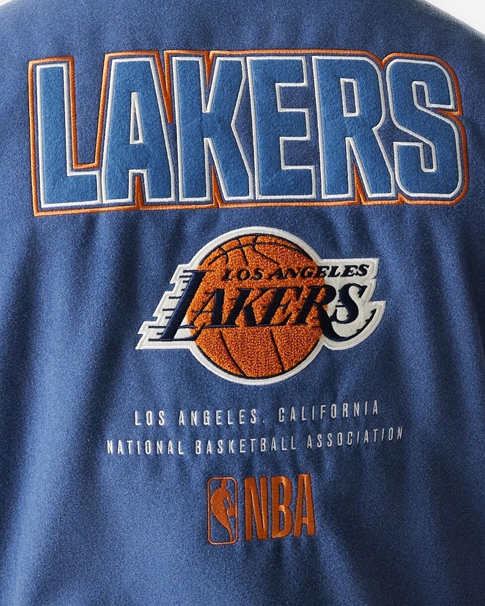 CASACO NEW ERA NBA PATCH VARSITY