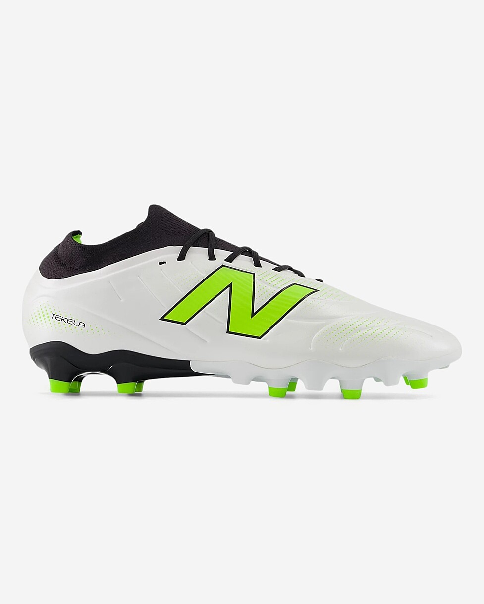 CHUTEIRA NEW BALANCE TEKELA  FG V5 - BRANCO