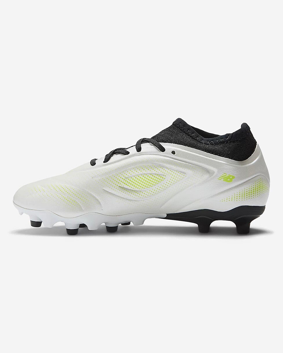 CHUTEIRA NEW BALANCE TEKELA FG V5 JR - BRANCO