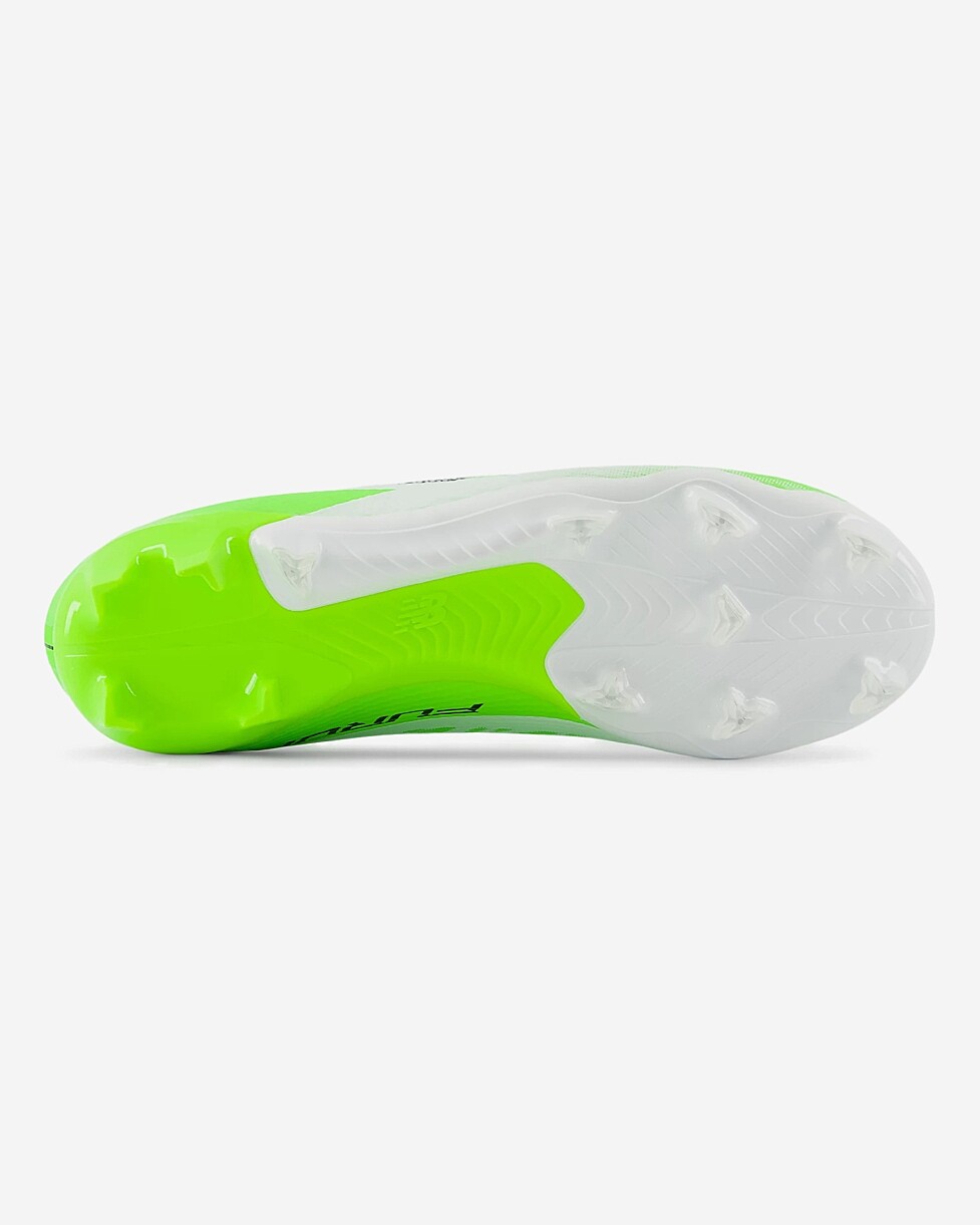 CHUTEIRA NEW BALANCE FURON FG V8