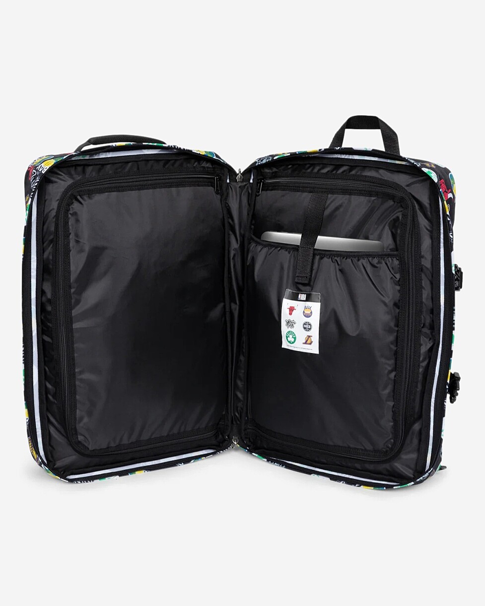 SACO EASTPAK TRAVELPACK NBA