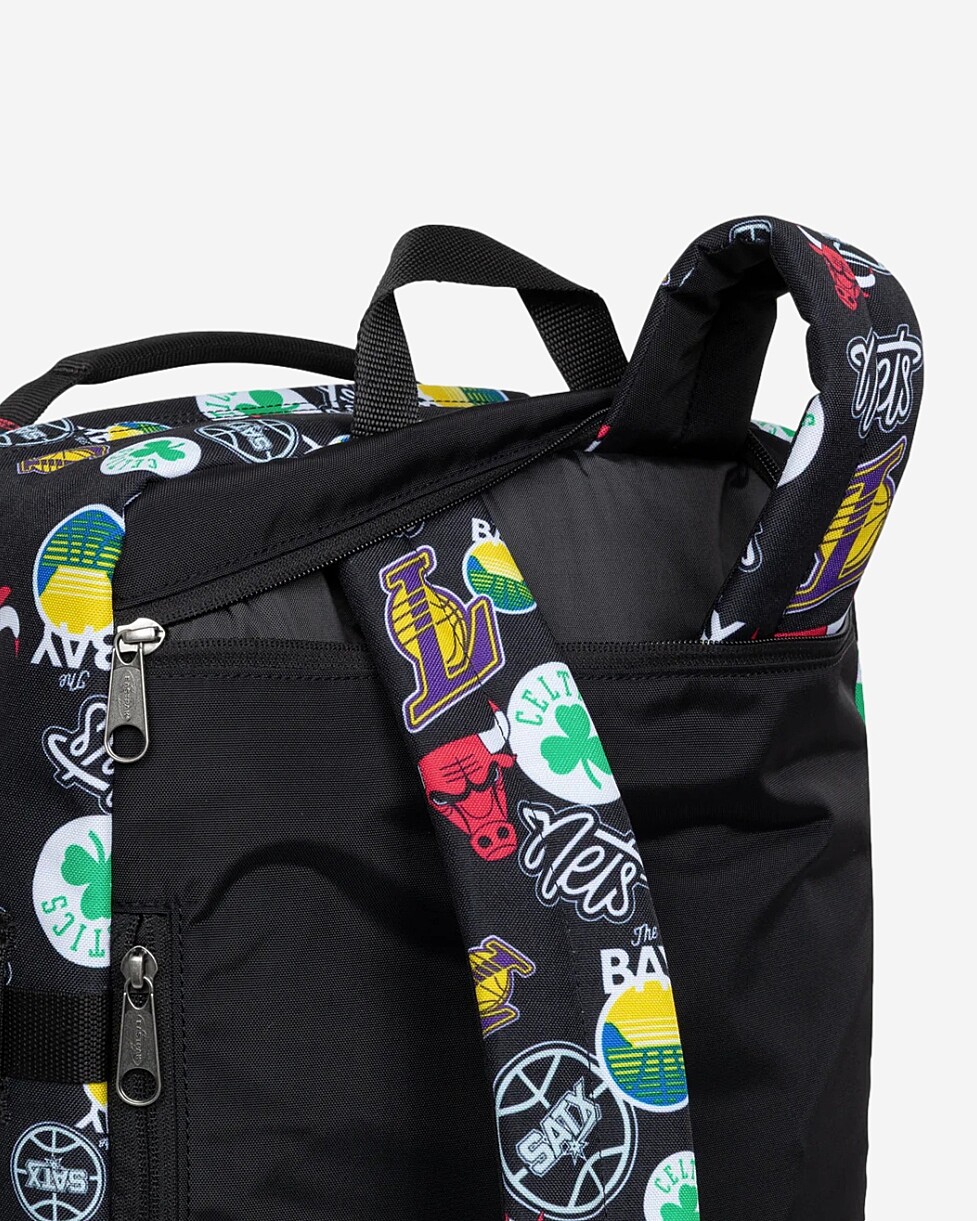 SACO EASTPAK TRAVELPACK NBA