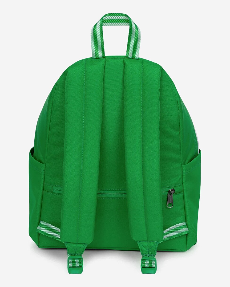 MOCHILA EASTPAK DAY PAK`R NBA