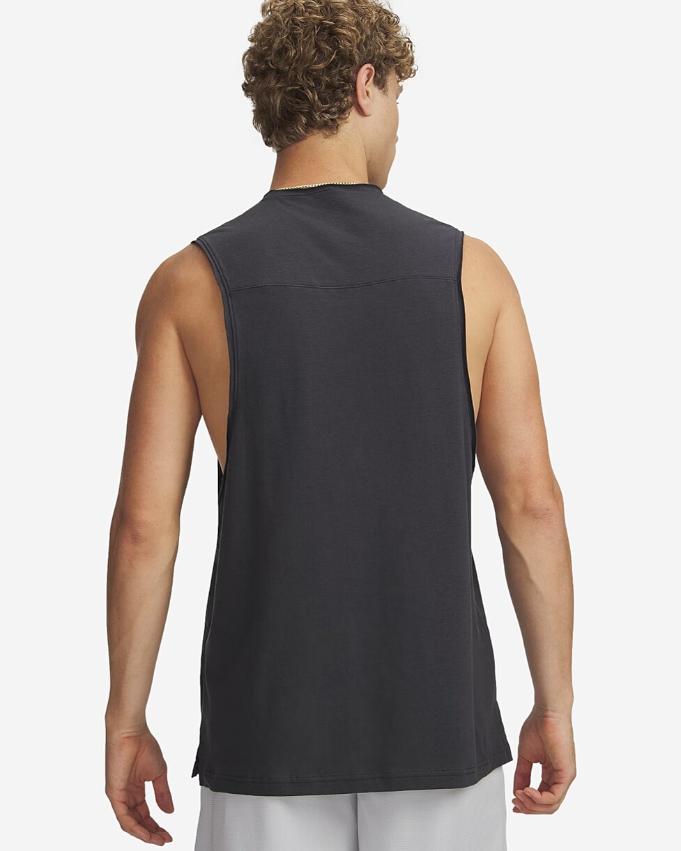 T-SHIRT UNDER ARMOUR HOOPS TRAINING - PRETO