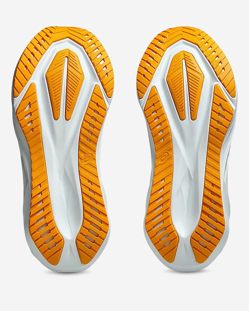 TENIS ASICS NOVABLAST 5