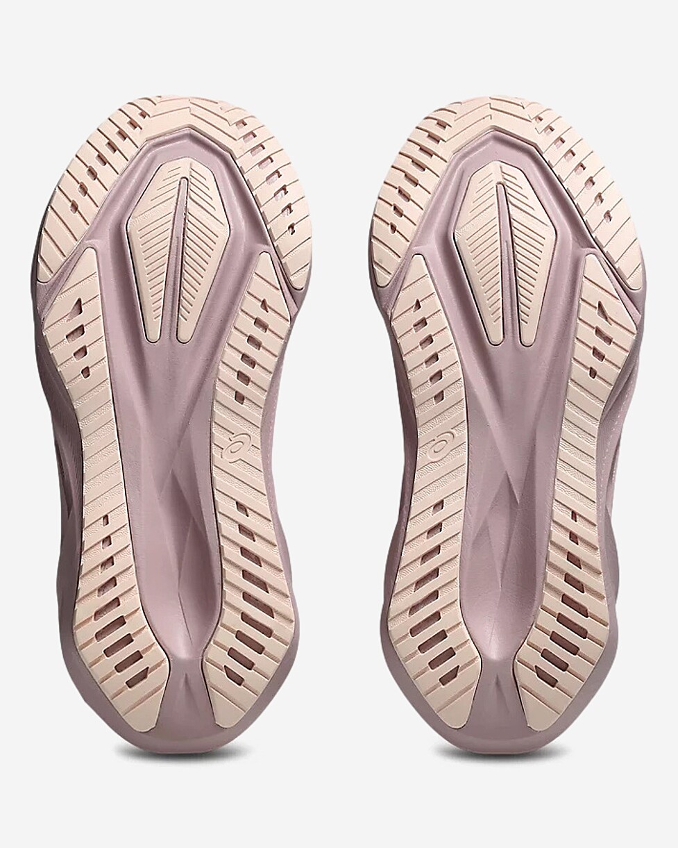 TENIS ASICS NOVABLAST 5 W