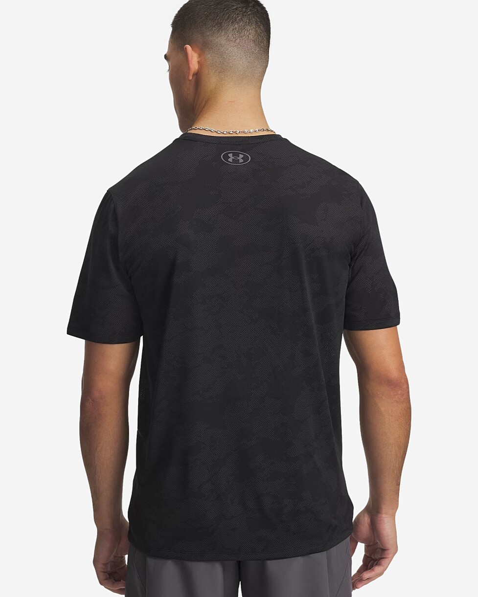 T-SHIRT UNDER ARMOUR TECH VENT - PRETO