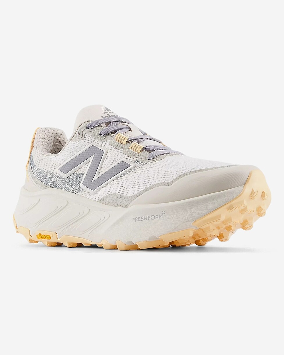 TÉNIS NEW BALANCE HIERRO V9
