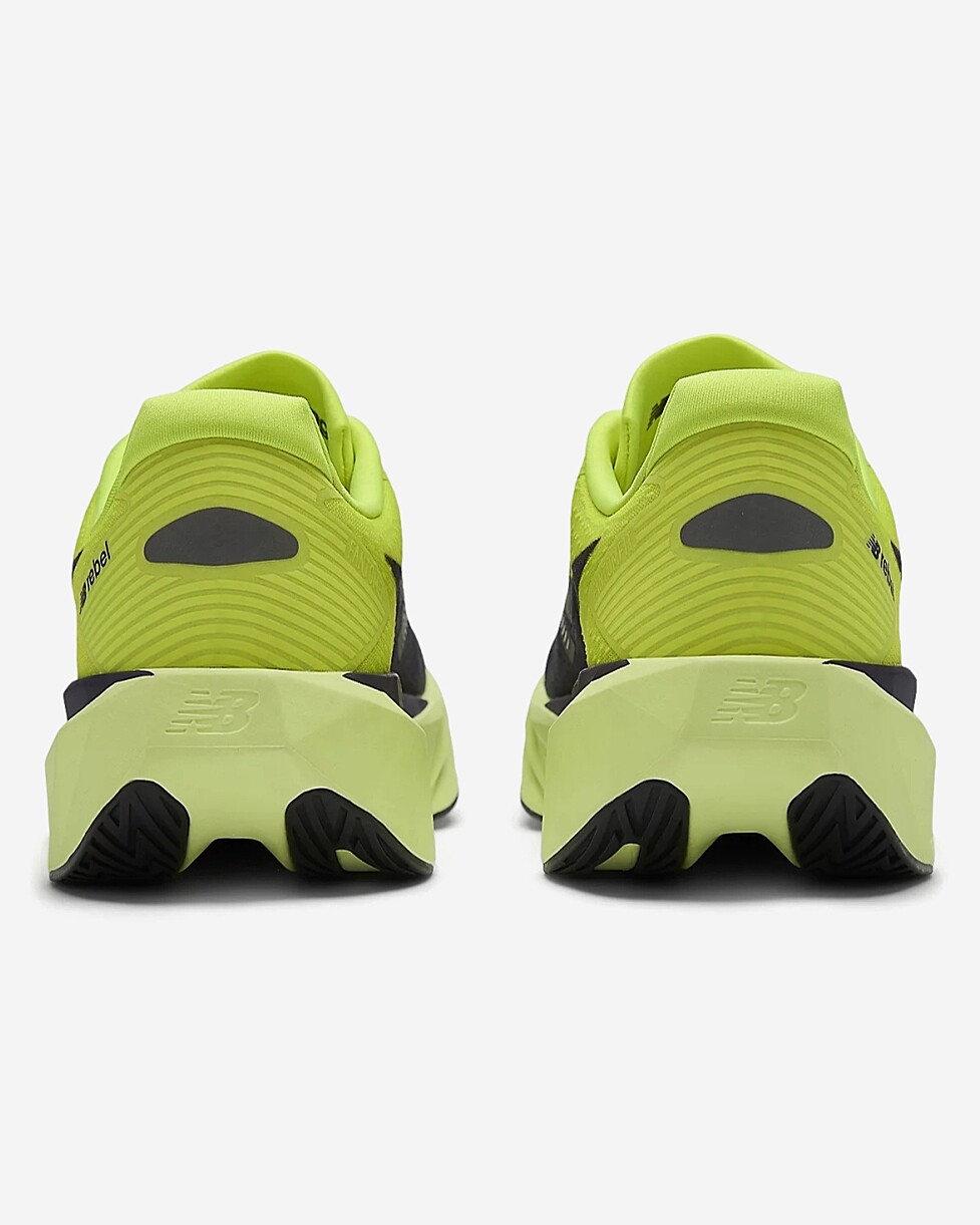 TENIS NEW BALANCE FUELCELL REBEL V5