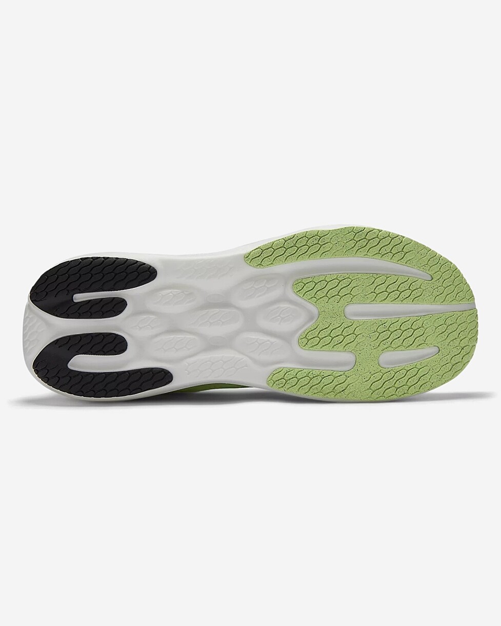 TENIS NEW BALANCE FUELCELL 1080 V15