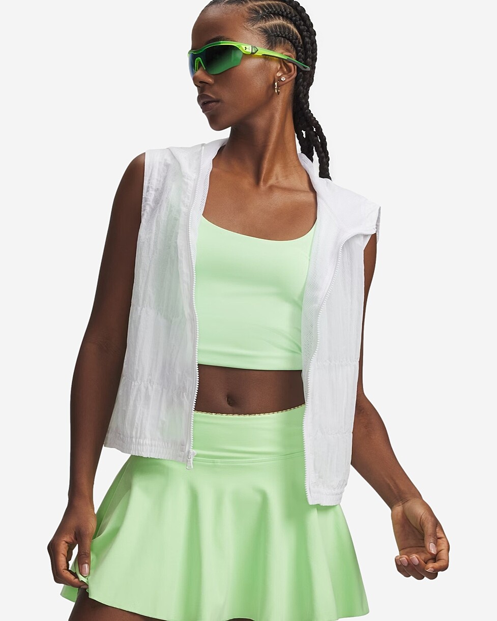 CASACO UNDER ARMOUR RIVAL WOVEN RUCHED  - BRANCO
