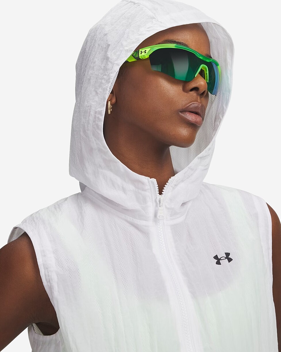 CASACO UNDER ARMOUR RIVAL WOVEN RUCHED 