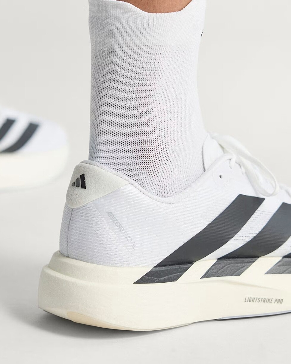 TENIS ADIDAS ADIZERO EVO SL