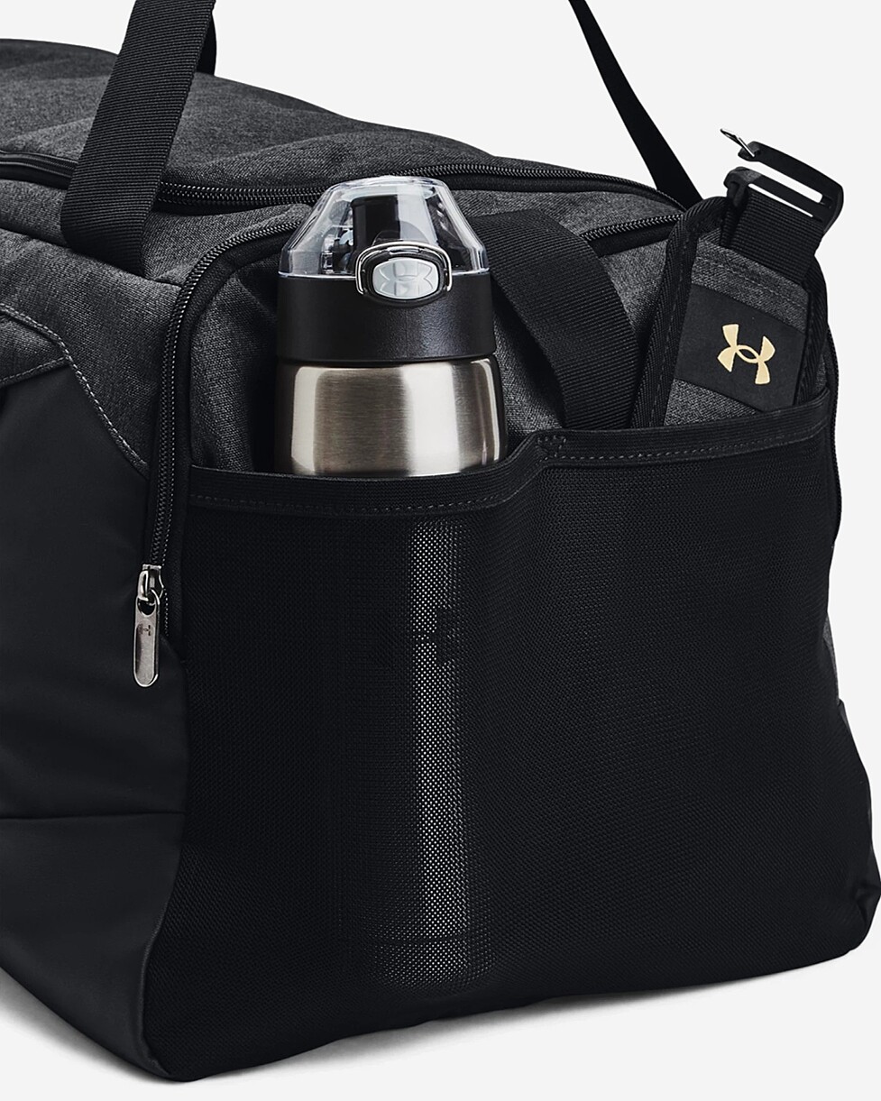 SACO UNDER ARMOUR UNDENIABLE 5.0