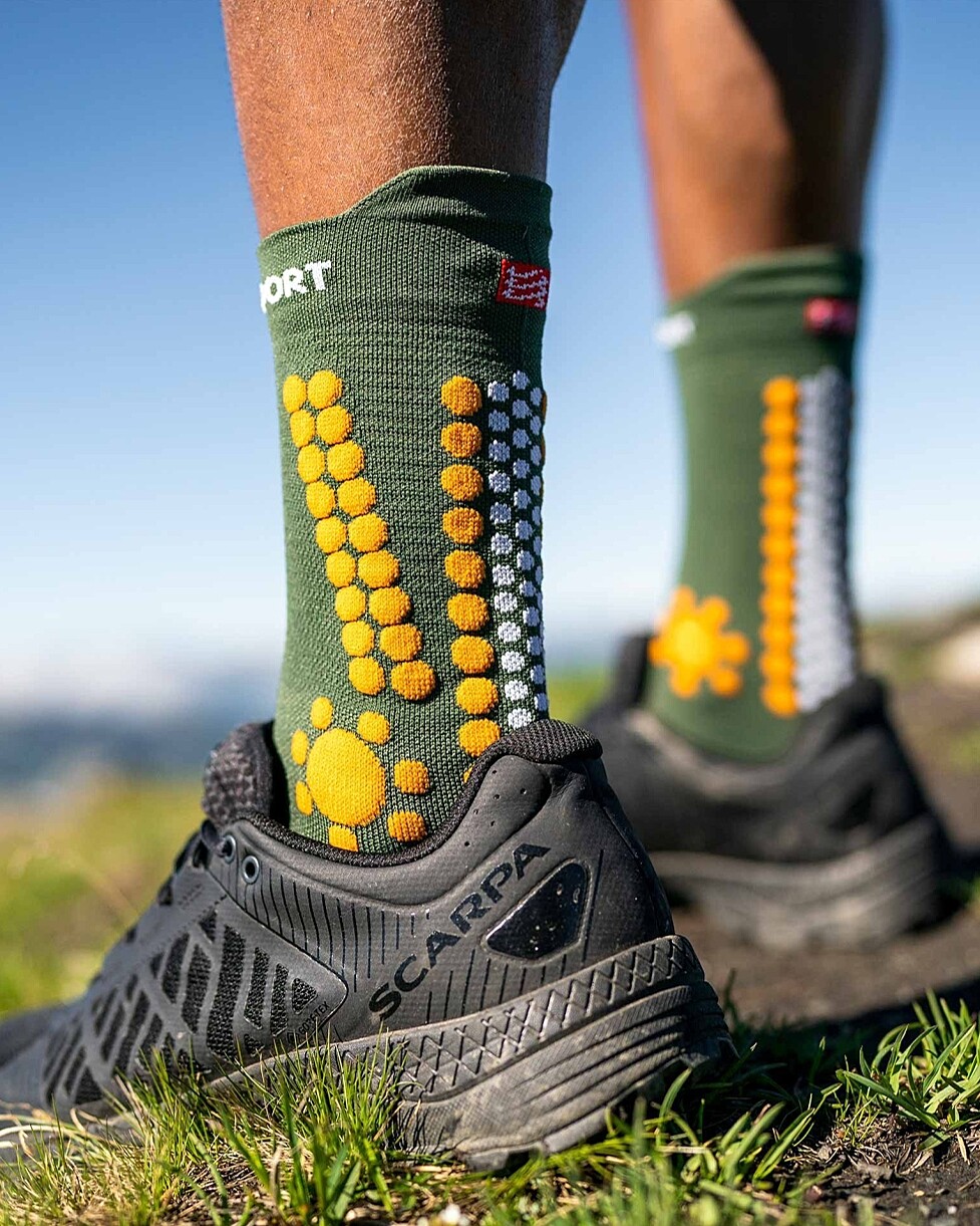 MEIAS COMPRESSPORT PRO RACING V4.0 TRAIL
