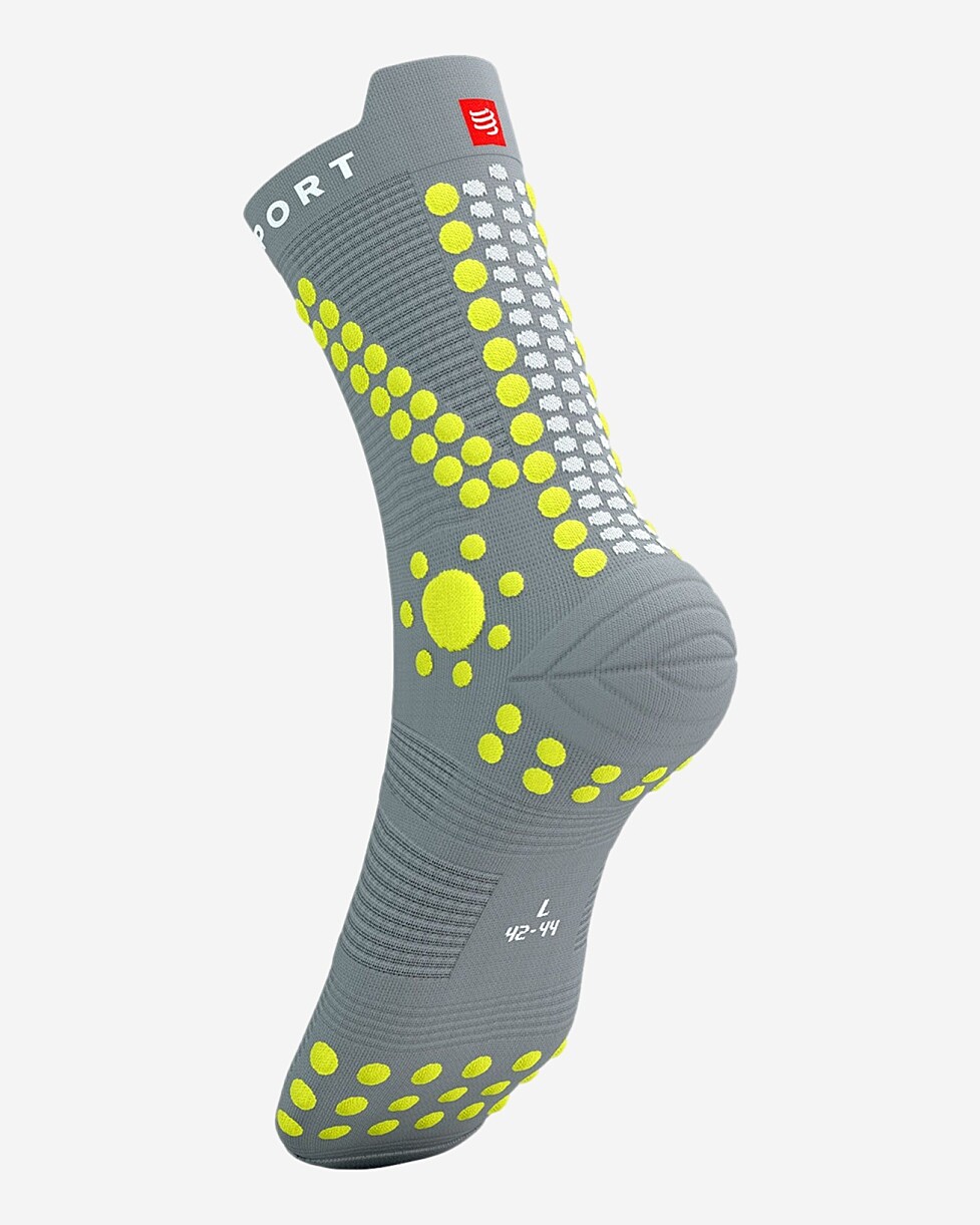 MEIAS COMPRESSPORT PRO RACING V4.0 TRAIL - CINZA