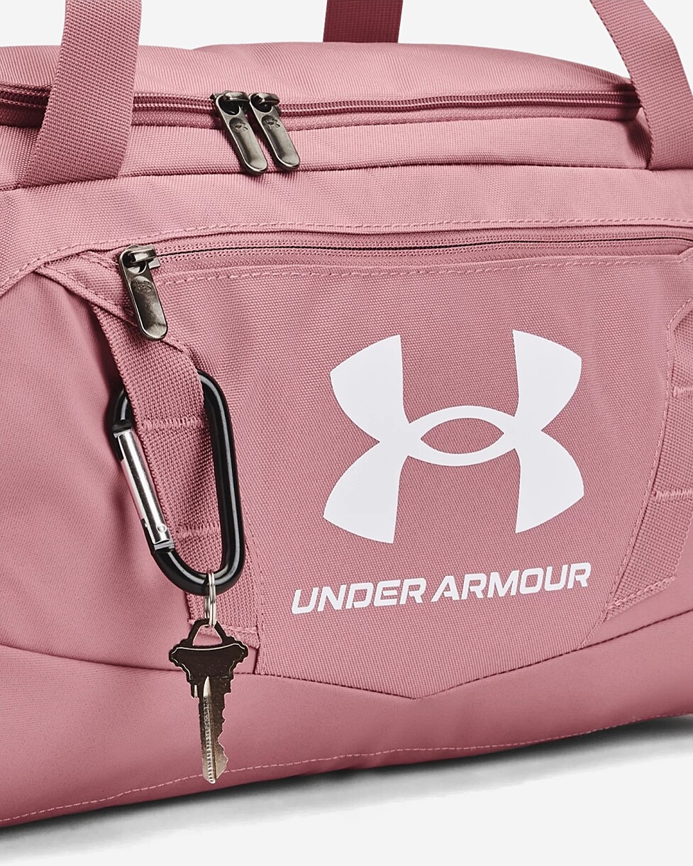 SACO UNDER ARMOUR UNDENIABLE 5.0