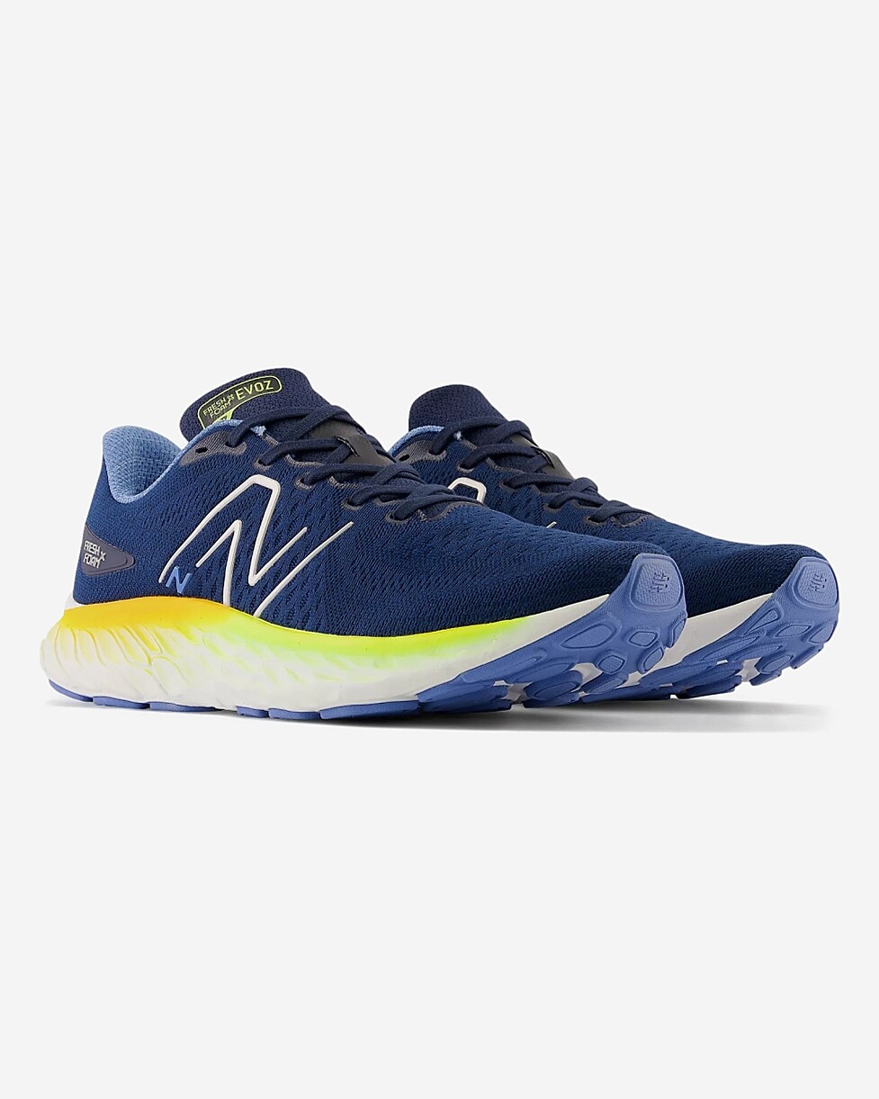 TENIS NEW BALANCE FRESH FOAM X EVOZ V3                                         