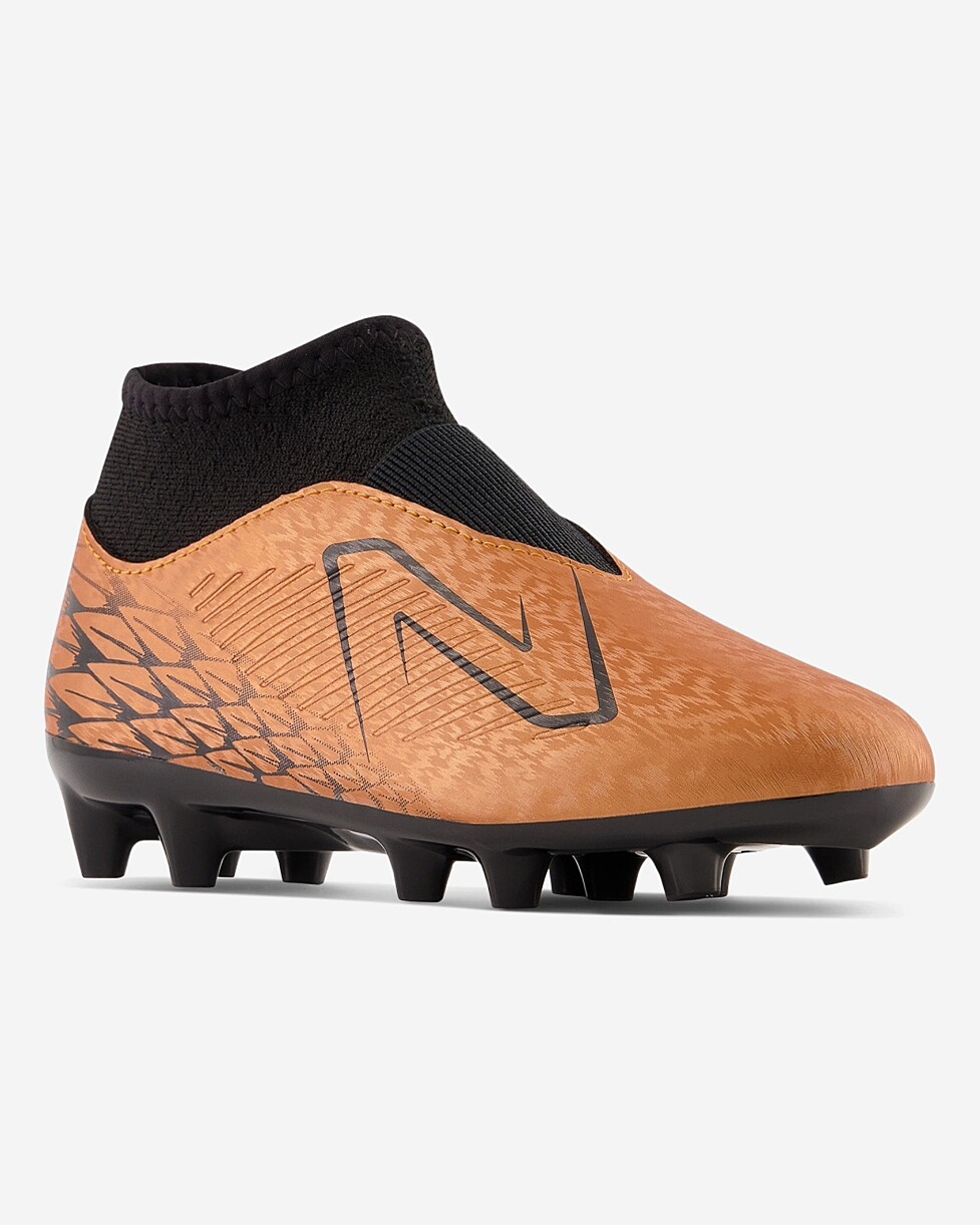 CHUTEIRA NEW BALANCE TEKELA V4 MAGIQUE FG JR 