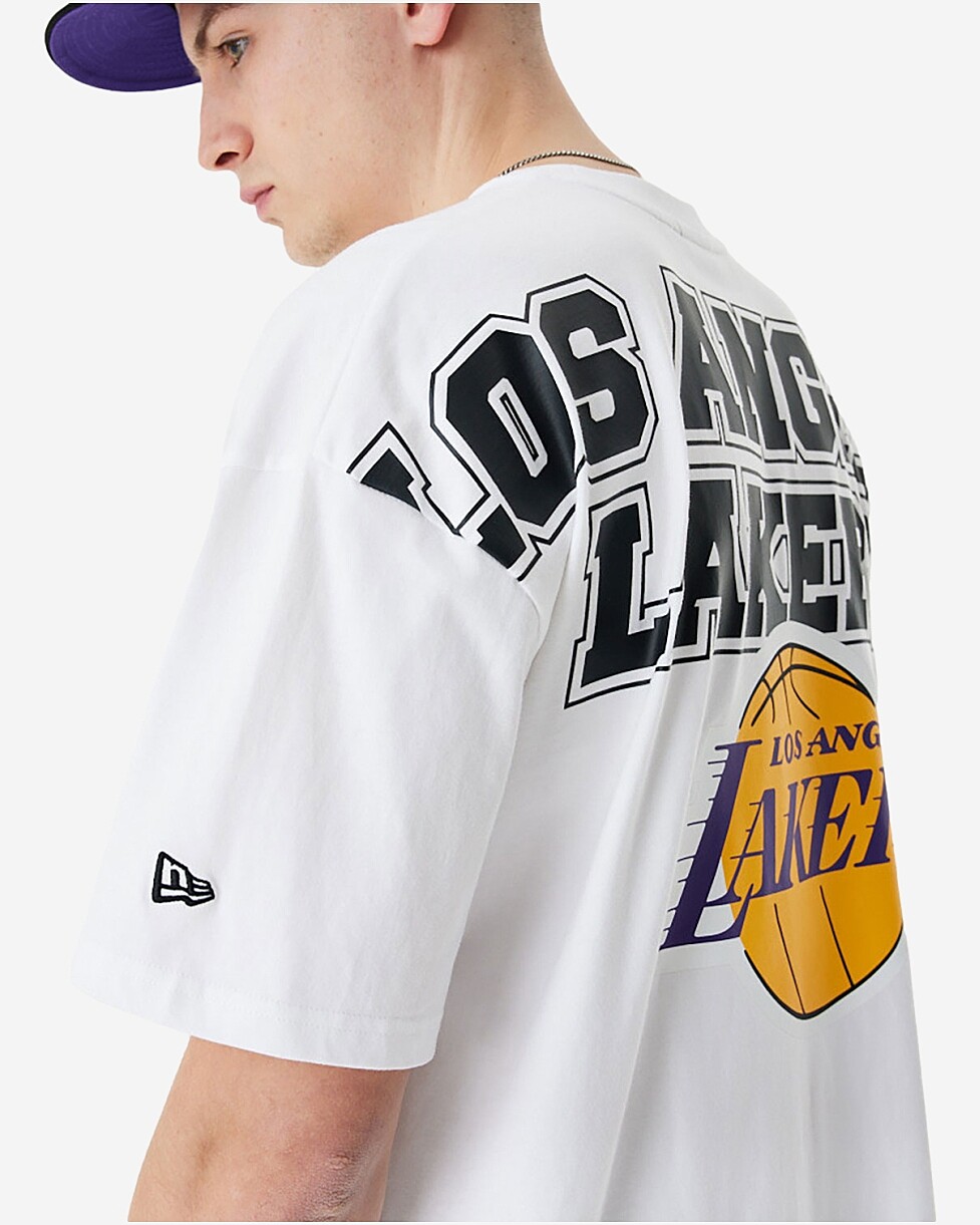 T-SHIRT NEW ERA LARGE GRPHC