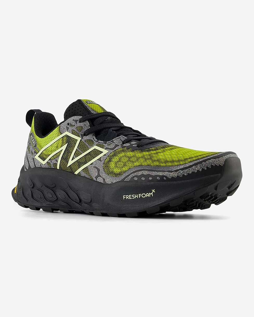 TENIS NEW BALANCE HIERRO V8