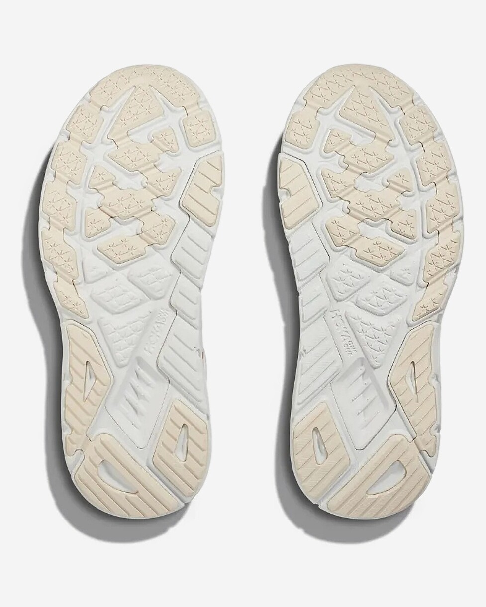 TENIS HOKA ARAHI 7